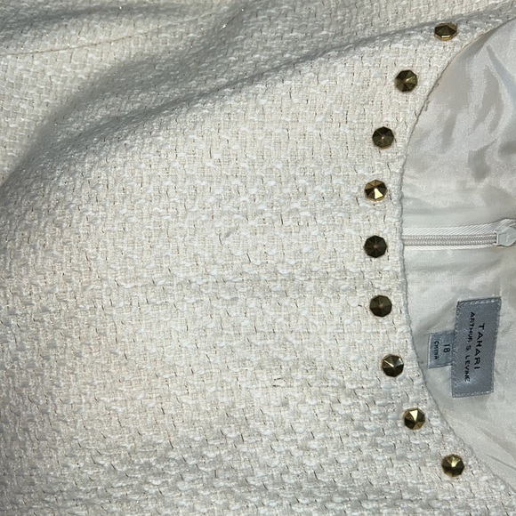 Gold and Ivory Dress - Picture 4 of 5